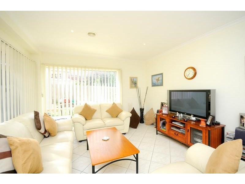 19-21 Washington Gardens, Leopold VIC 3224