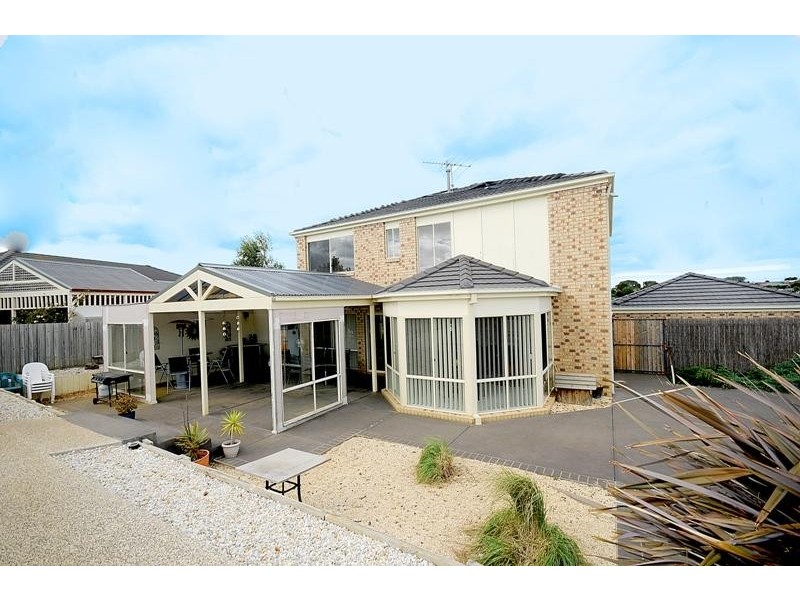 19-21 Washington Gardens, Leopold VIC 3224