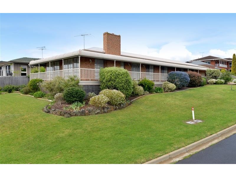 15 Donvale Drive, Leopold VIC 3224