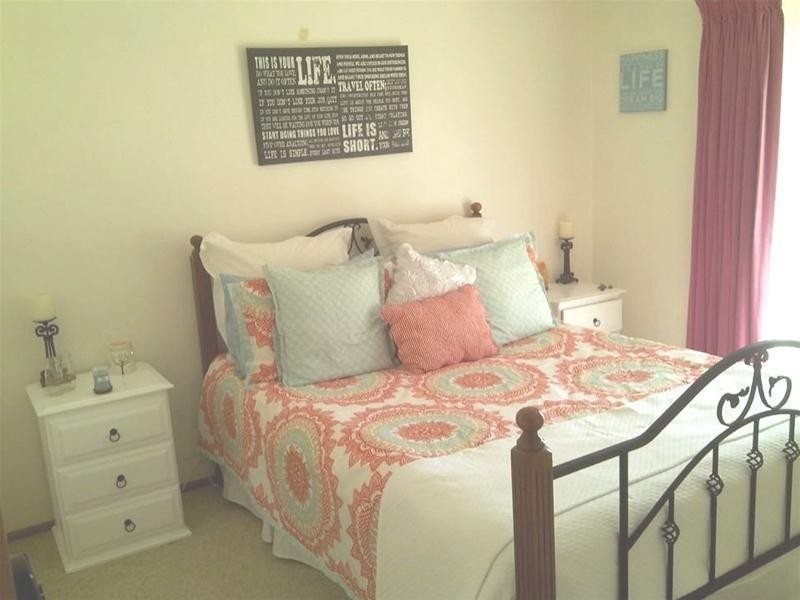 2/79 Kensington Road, Leopold VIC 3224