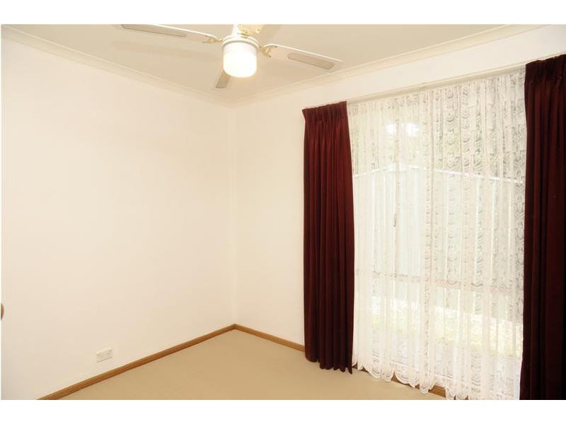 8 Viewbay Drive, Leopold VIC 3224