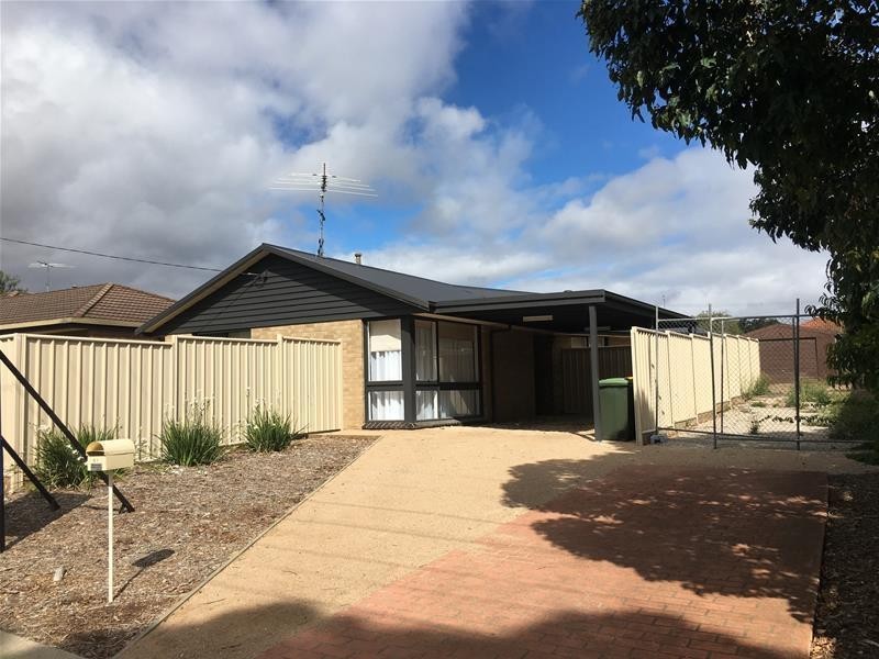 61 Simons Road, Leopold VIC 3224