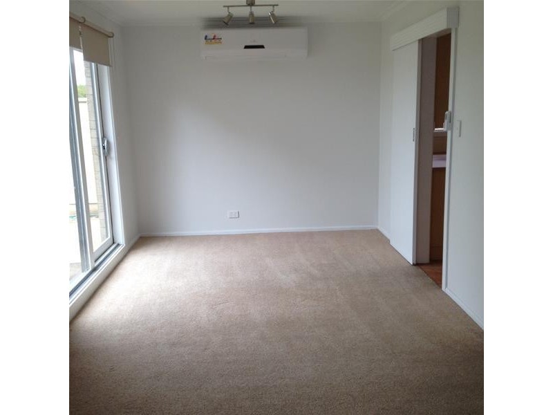 61 Simons Road, Leopold VIC 3224