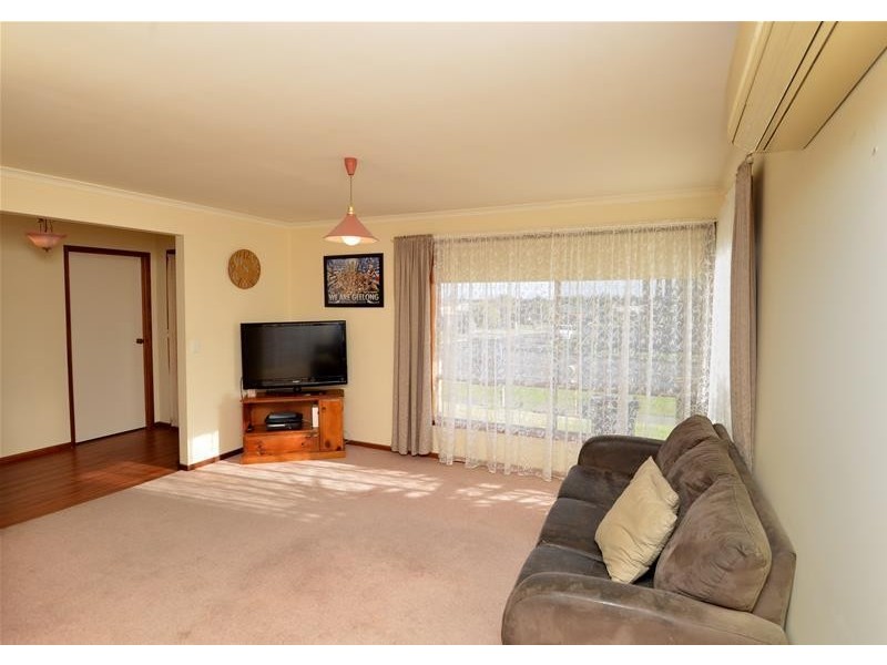 35 Rebecca Drive, Leopold VIC 3224