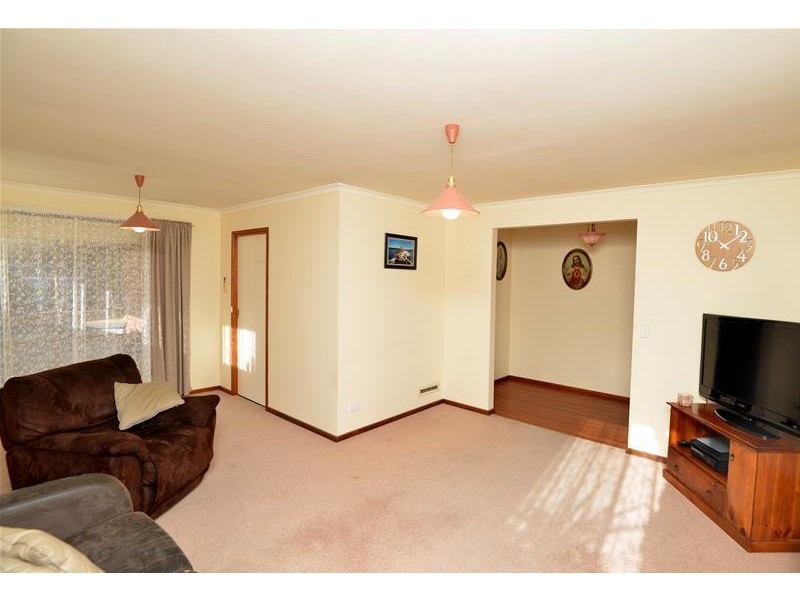 35 Rebecca Drive, Leopold VIC 3224