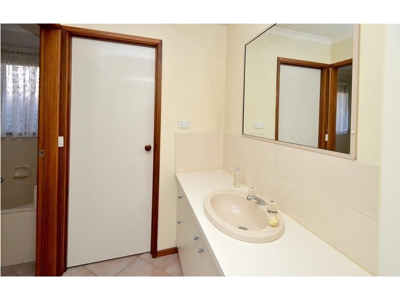 35 Rebecca Drive, Leopold VIC 3224