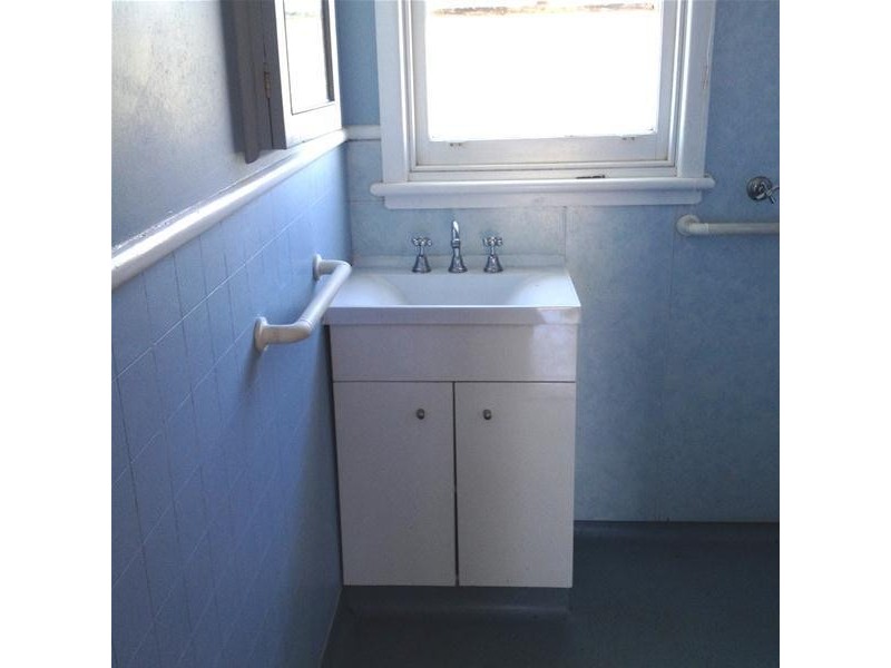 36 Simons Road, Leopold VIC 3224