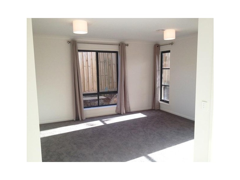 6 Claremont Drive, Leopold VIC 3224