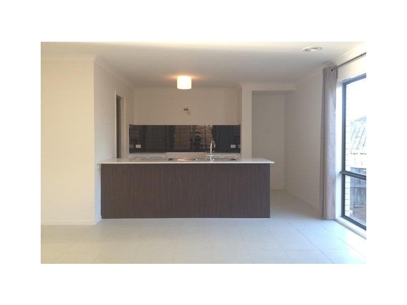 6 Claremont Drive, Leopold VIC 3224