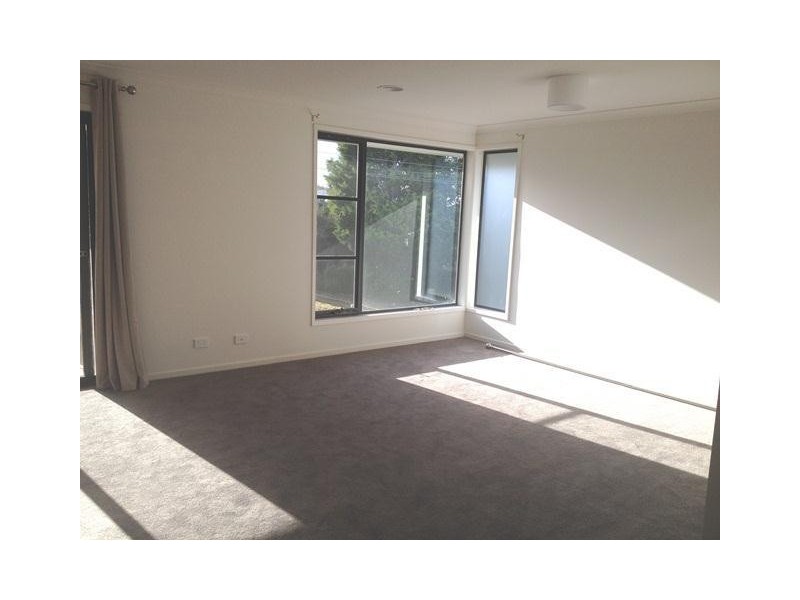 6 Claremont Drive, Leopold VIC 3224