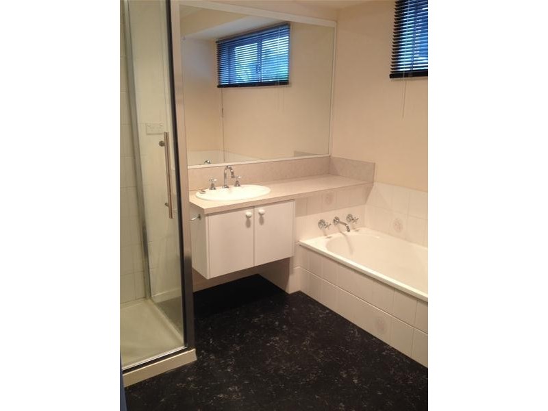 34 Heytesbury Drive, Leopold VIC 3224