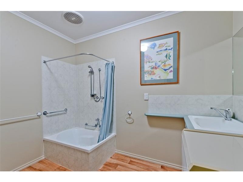 29 Highland Way, Leopold VIC 3224