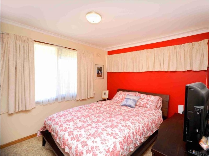 800 Bellarine Highway, Leopold VIC 3224