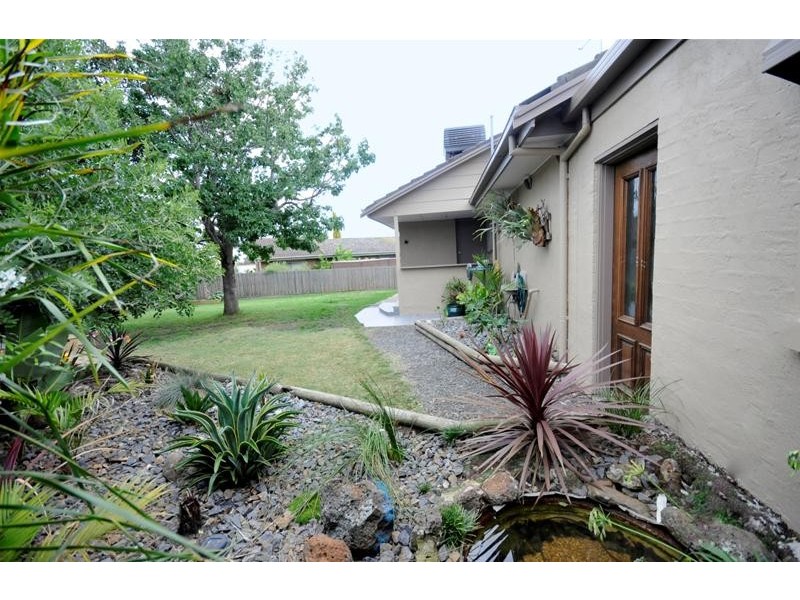 7 Claremont Drive, Leopold VIC 3224