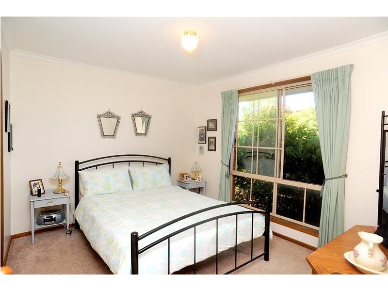 1/6 Viewbay Drive, Leopold VIC 3224