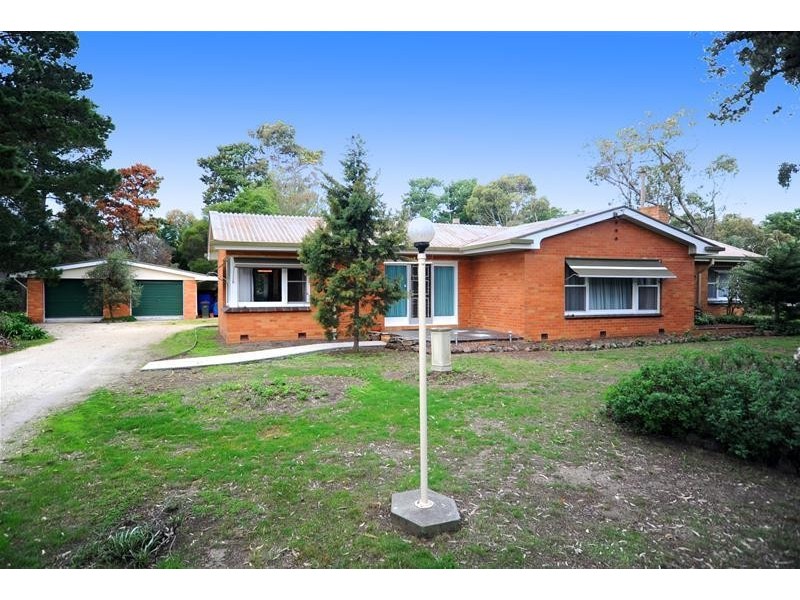 5 Coulter Street, Newcomb VIC 3219