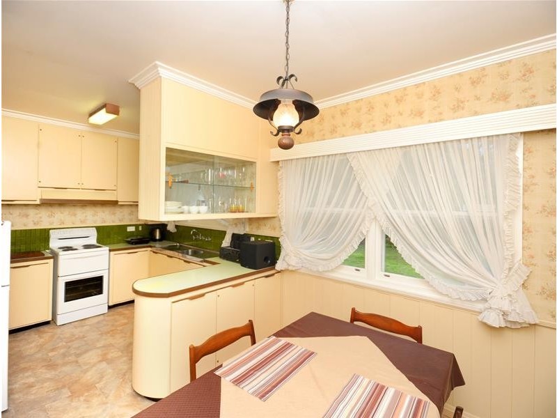 5 Coulter Street, Newcomb VIC 3219