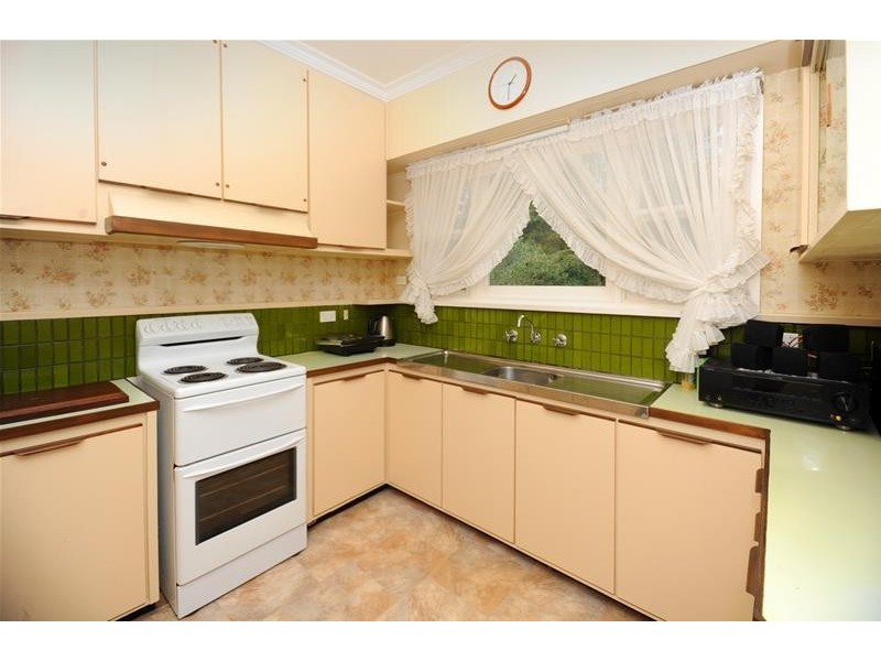 5 Coulter Street, Newcomb VIC 3219