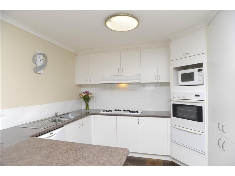 4 Washington Gardens, Leopold VIC 3224