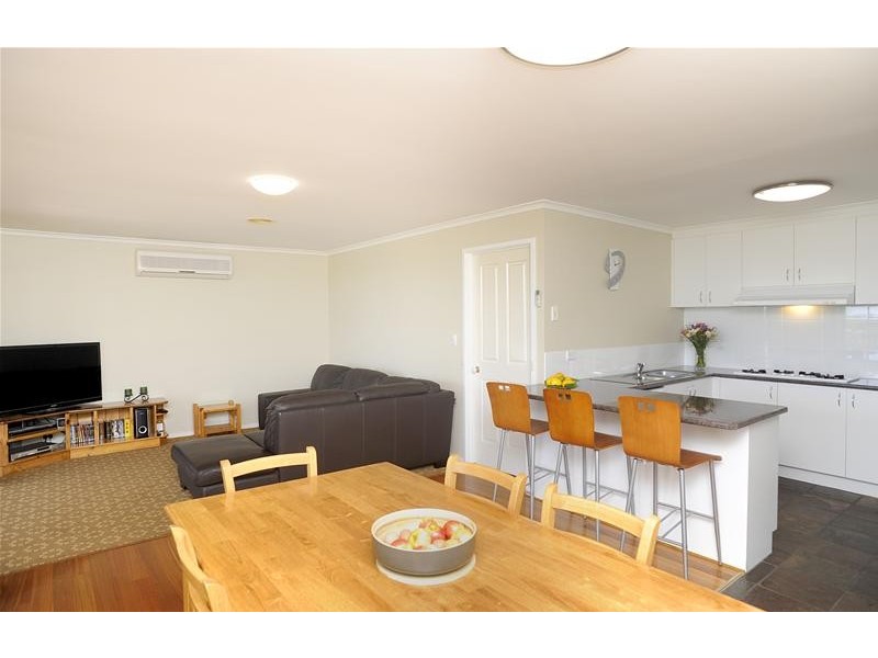 4 Washington Gardens, Leopold VIC 3224