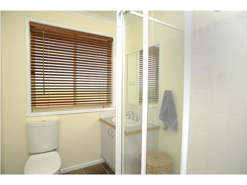 4 Washington Gardens, Leopold VIC 3224