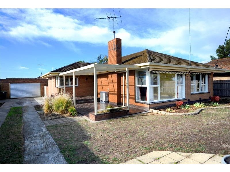 3 Claremont Drive, Leopold VIC 3224