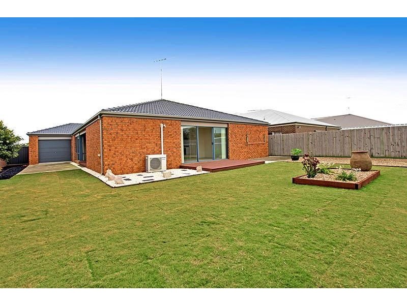 6 Nell Link, Leopold VIC 3224