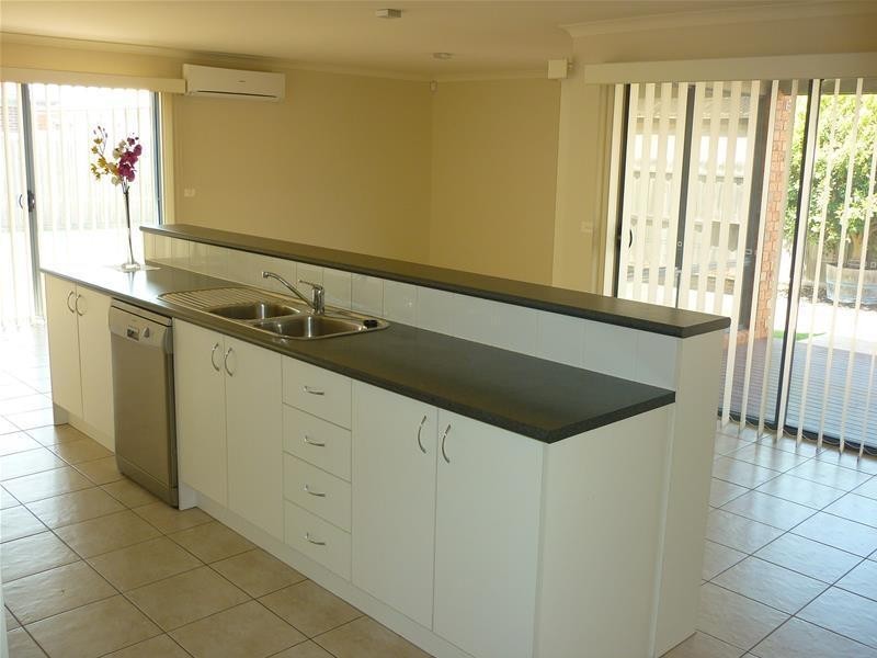 6 Nell Link, Leopold VIC 3224