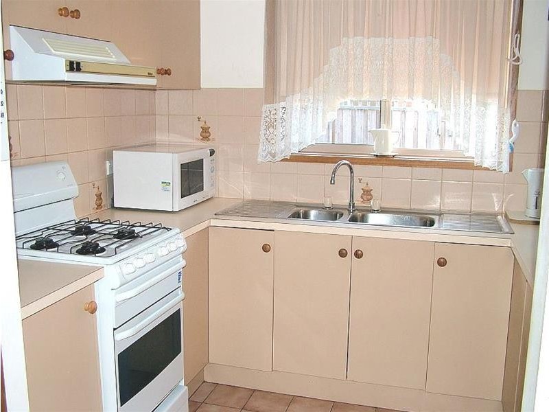 2/44-46 Ash Road, Leopold VIC 3224