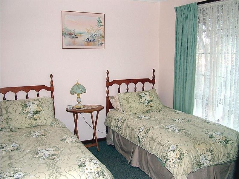 2/44-46 Ash Road, Leopold VIC 3224