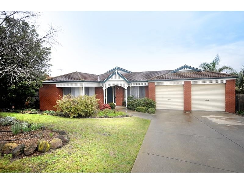 10 Burchill Court, Leopold VIC 3224