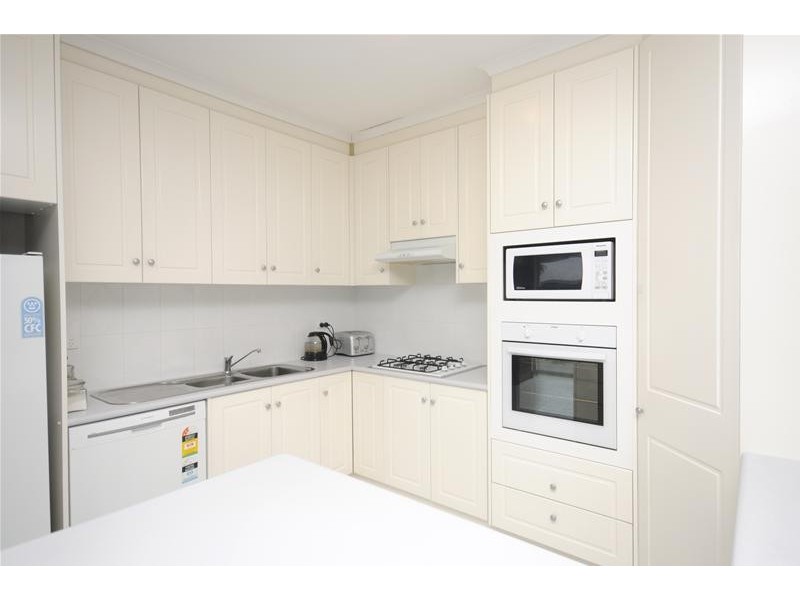 10 Burchill Court, Leopold VIC 3224