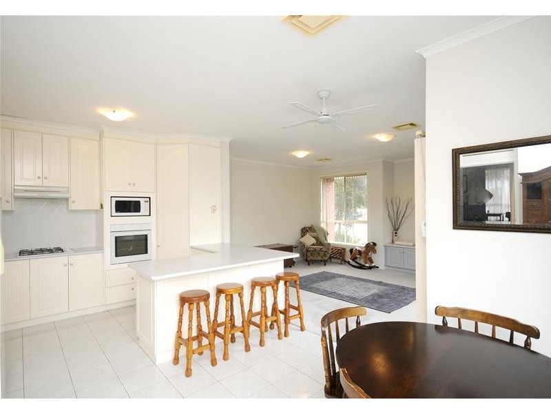 10 Burchill Court, Leopold VIC 3224