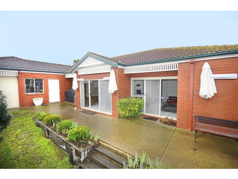 10 Burchill Court, Leopold VIC 3224