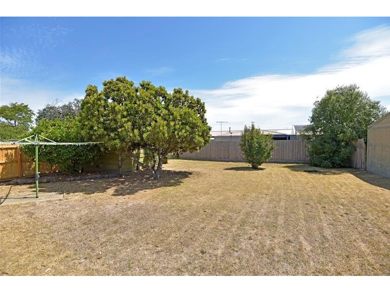 37 Dorothy Street, Leopold VIC 3224