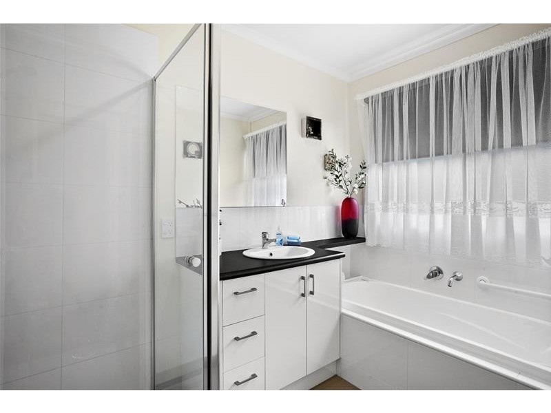 14 Silver Gull Court, Leopold VIC 3224