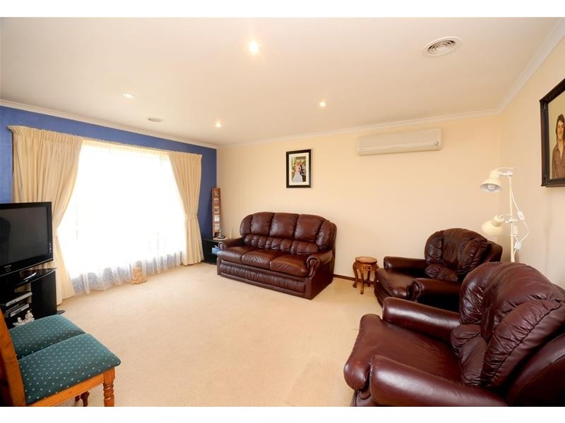 13 Warrawee Road, Leopold VIC 3224