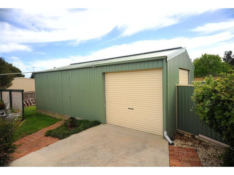 13 Warrawee Road, Leopold VIC 3224