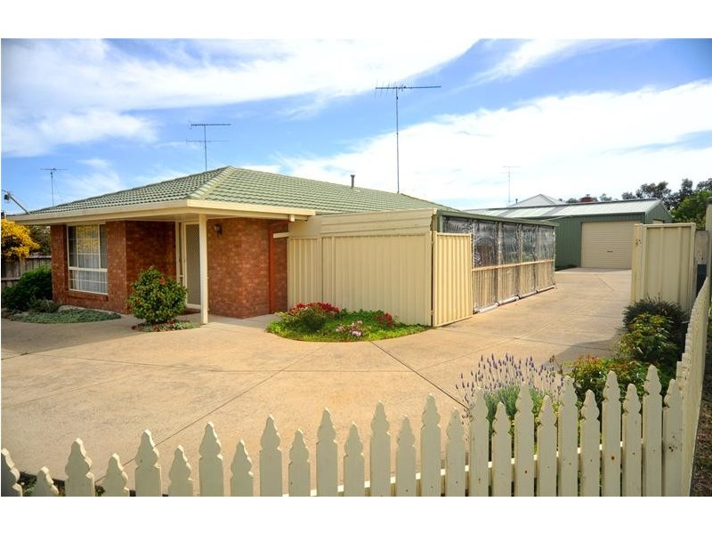 13 Warrawee Road, Leopold VIC 3224