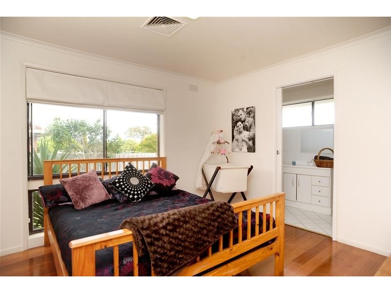 13 Barunah Court, Leopold VIC 3224