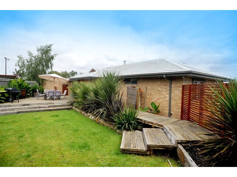 13 Barunah Court, Leopold VIC 3224