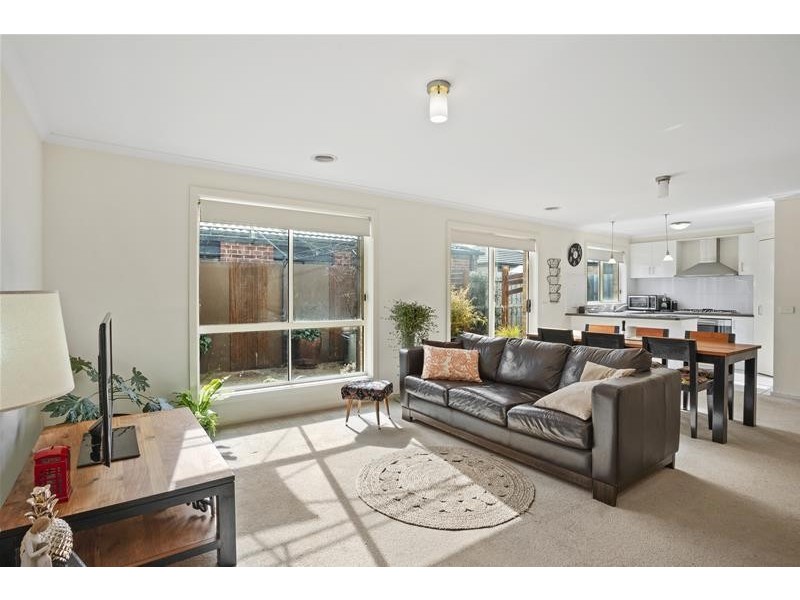 2 Farmland Lane, Leopold VIC 3224