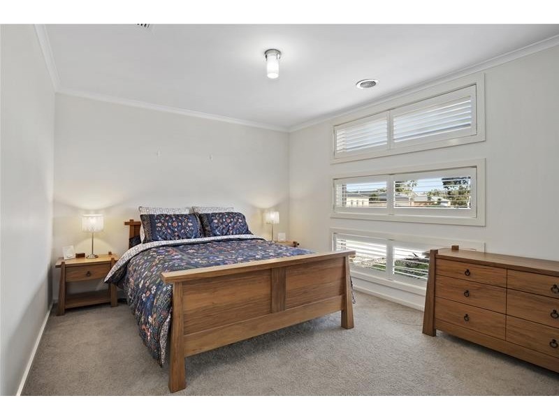 2 Farmland Lane, Leopold VIC 3224