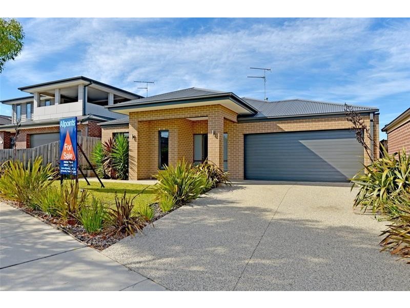 17 Pickworth Drive, Leopold VIC 3224