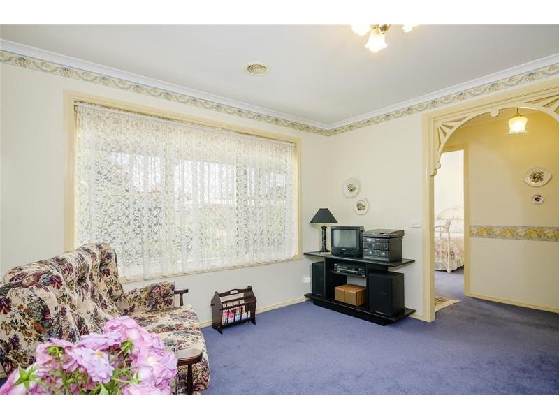 16 Falkirk Place, Leopold VIC 3224