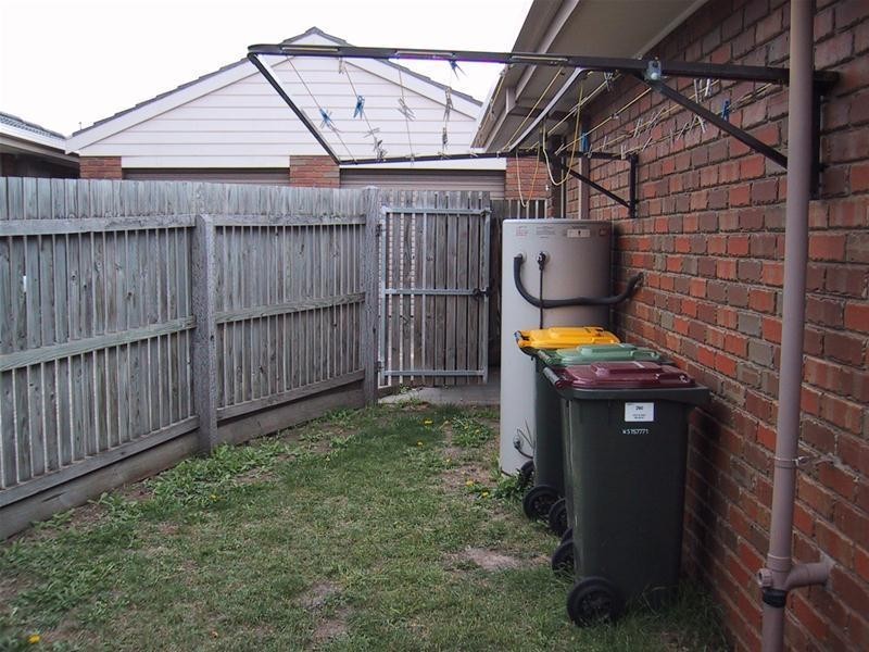 1/260 High Street, Belmont VIC 3216