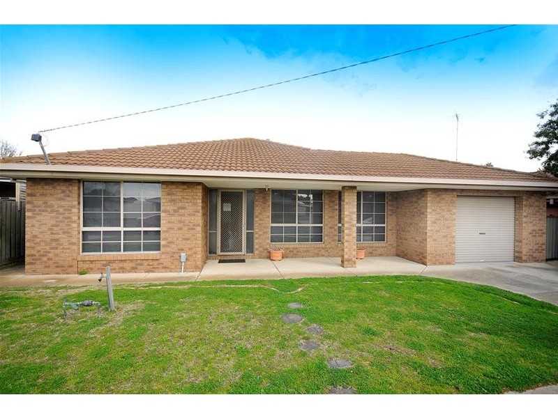 16 Warrawee Road, Leopold VIC 3224