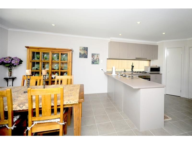 47 Treefern Street, Leopold VIC 3224