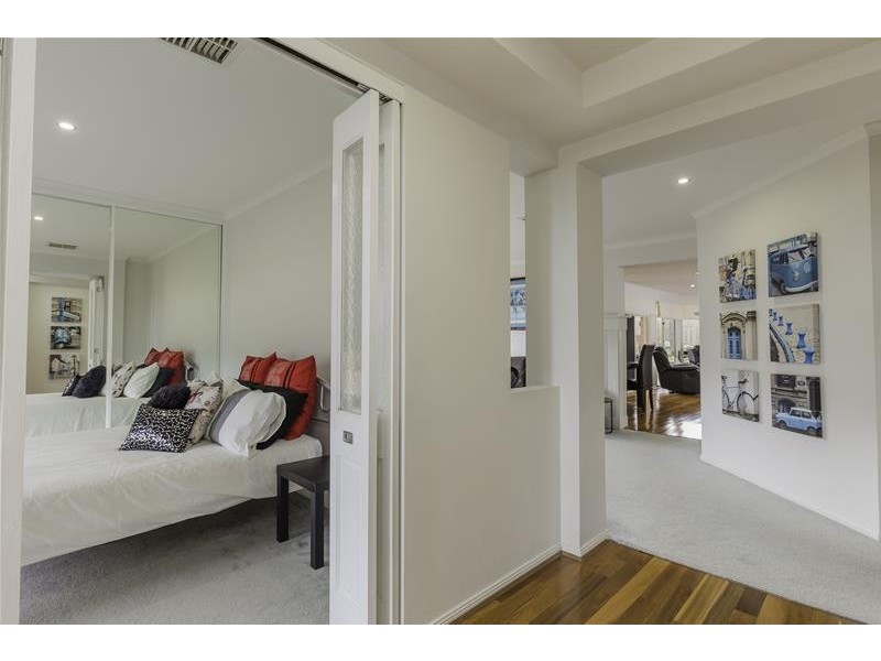40 Huon Crescent, Leopold VIC 3224