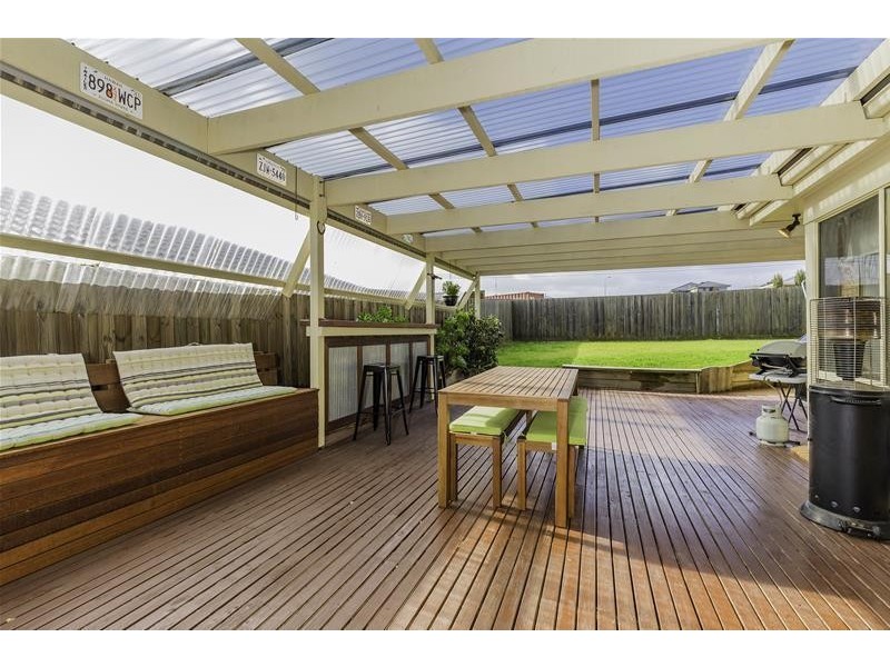 40 Huon Crescent, Leopold VIC 3224